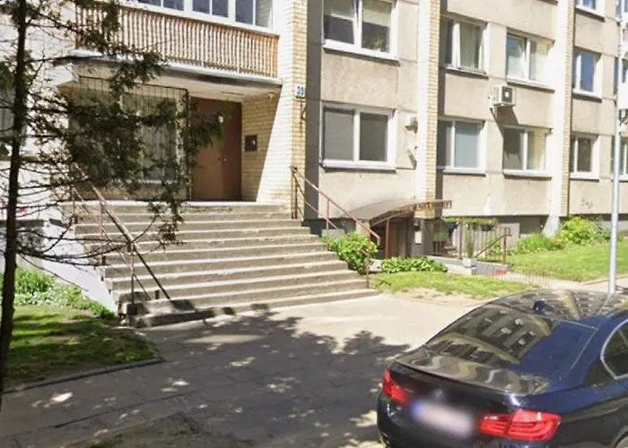 Little Cocoon At Border Of Old Apartamento *